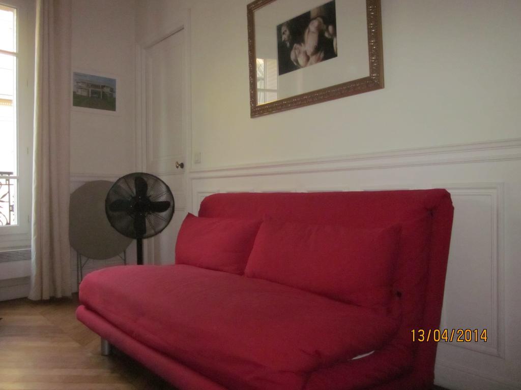베드 앤 브렉퍼스트 파리 센터 B&B 객실 사진