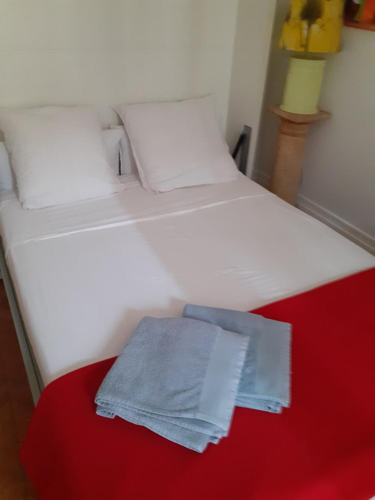 베드 앤 브렉퍼스트 파리 센터 B&B 외부 사진